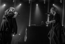 Οι Active Member τραγουδούν “Της Λευτεριάς Παραλογή” στο Βεάκειο…