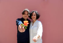 O Θοδωρής Κοτονιάς και η Χριστίνα Μαρία Λαζάρου παρουσιάζουν την παράσταση “Στον κήπο της καρδιάς”, στο Χυτήριο