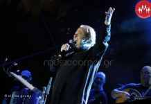 Ο Γιάννης Πάριος στο Θέατρο Παλλάς σε μια βραδιά γεμάτη τραγούδια από «όλη τη ζωή του»