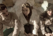 «Τα τρία φιλιά… Η σταχτιά γυναίκα» για μία προβολή στο Black Duck garden