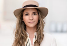 Η Βασιλική Καρακώστα στα Πανοραμικά Σκαλιά του ΚΠΙΣΝ, με τραγούδια για τα νησιά της Μεσογείου!