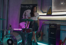 Emmanouela – “Can’t take my eyes off you”