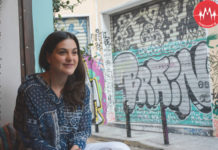 Η Πολυξένη Καράκογλου στο Θέατρο «Τζένη Καρέζη» με τη μουσικοθεατρική παράσταση «Σημεία Στίξης»