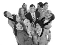 «Ξύπνα Βασίλη» στο θέατρο Ιλίσια…