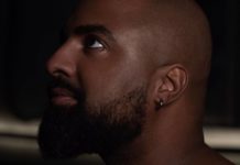 Ο Ησαΐας Ματιάμπα στη μουσική σκηνή Σφίγγα