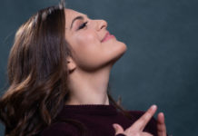 Η Πολυξένη Καράκογλου βάζει τα δικά της… «Σημεία Στίξης», στο Faust!