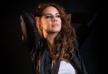 Βάσια Βουγιουκλή – “Από λίγο λίγο”