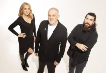 Με «Ένα φως αναμμένο» μας περιμένουν στο Γυάλινο Μουσικό Θέατρο, ο Νίκος Πορτοκάλογλου, η Βίκυ Καρατζόγλου, ο Βύρων Τσουράπης και οι Ευγενείς Αλήτες!