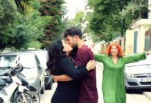 Αφεντούλα Ραζέλη – “Ξεκουμπώνω”