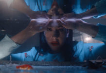 Katerine Duska – “Of time”