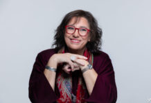 Η Μαρία Φαραντούρη σε ένα μουσικό αφιέρωμα στον Ιάκωβο Καμπανέλλη στο Δημοτικό Θέατρο Ολύμπια