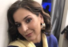 Ο Νίκος Ξύδης, η Βαλέρια Κουρούπη και οι Apotihans στη μουσική σκηνή Σφίγγα