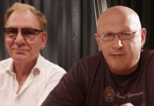 Λάκης Παπαδόπουλος & Costantino Salis – “Κάπου δίπλα σου είμαι κι εγώ”