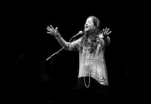 Η Perla Batalla, έρχεται το καλοκαίρι στο Παλλάς, με αφιέρωμα στον μέντορά της, Leonard Cohen!