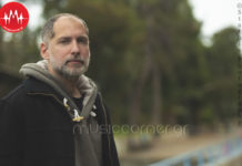 Ο Ορέστης Ντάντος στο Music Corner!