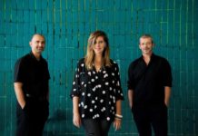 “Χθες το βράδυ”, η νοσταλγική μουσική παράσταση στην Αποβάθρα του Τρένου στο Ρουφ, με την Αθηνά Ρούτση…