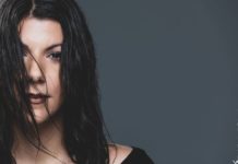 Αγγέλω Σφέτσου – “Κόκκινη φανέλα”