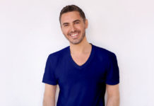 Ο Μιχάλης Χατζηγιάννης ξεκινά την καλοκαιρινή του περιοδεία από το Θέατρο Βράχων…