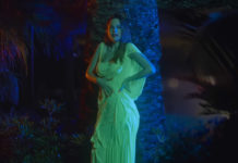 Ρένα Μόρφη – “Δε με ξέρεις”