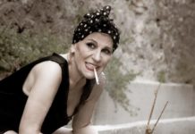 Η Χρύσα Ρώπα ζωντανεύει τον μονόλογο του Θωμά Κοροβίνη, “Ο Κατάδεσμος”