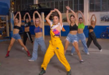 Ελενα Παπαρίζου, Marseaux, Joanne – “Κάτσε καλά” (Arcade Remake)