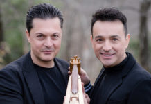Κωνσταντίνος και Ματθαίος Τσαχουρίδης λένε “Δες μ’ Άλλα Μάτια τη Ζωή”, στο Θέατρο του Αττικού Άλσους