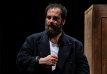 “Το Ημερολόγιο ενός Τρελού” για δεύτερη σεζόν στο Θέατρο Επί Κολωνώ…