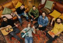 Οι Μωζάικ επιστρέφουν στο club του Σταυρού του Νότου!