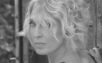 Κρινιώ Νικολάου – “Κόντρα ρόλος”