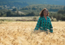 Χάρις Αλεξίου – “Το τανγκό της Νεφέλης” (Διασκευή)