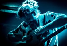 Ο Λεωνίδας Μπαλάφας στο Club του Σταυρού του Νότου…