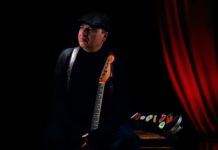 “Η Παράσταση”… ξεκίνησε για τον Μανώλη Παπούλια