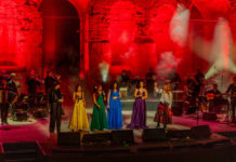 Η Ευανθία Ρεμπούτσικα και οι “Γυναίκες της Μεσογείου” απογείωσαν το κοινό του Ηρώδειου με μια εξαιρετική εμφάνιση!