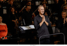 Μια μαγική βραδιά μας χάρισε ο Μίνως Μάτσας, γεμάτη αναμνήσεις που συγκίνησαν το κατάμεστο Ηρώδειο!