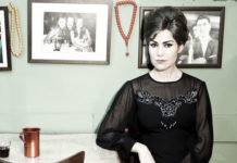 Ο Κωνσταντίνος Ρήγος δίνει ξανά πνοή στη θρυλική Σεβάς Χανούμ, με την Κωνσταντίνα Μιχαήλ, στο Θέατρο Σημείο