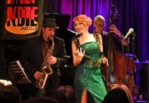 Η Tίνα Αλεξοπούλου με jazzy διάθεση, στο Half Note Jazz Club