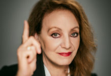 Δεσποινίς Μαργαρίτα με την Κατερίνα Μαραγκού στο Θέατρο Αμαλία