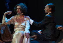 Στο Θέατρο Βικτώρια συμβαίνει ένα… “έγκλημα λάθους” με την Πωλίνα Γκιωνάκη…