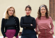 “Ο άντρας μου”, μια παράσταση βασισμένη στο ομώνυμο βιβλίο της Ρούμενα Μπουζάροφσκα, στο Θέατρο Θησείον