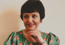 Πέγκυ Ζάρρου – “Μαλλιά κουβάρια”