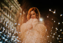 Η Lou is επιστρέφει στη σκηνή του Faust