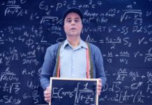 “Moment” μια παράσταση εμπνευσμένη από “Τα όνειρα του Αϊνστάιν”, στο Θέατρο ΕλΕρ