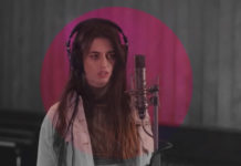 Έλενα Λεώνη feat. Νατάσσα Μποφίλιου, Μάρθα Φριντζήλα, Κόρα Καρβούνη – “Γυναίκα”