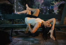 Η Βάσω Γουλιελμάκη… απολύεται στο Θέατρο Αλκμήνη!