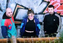 Ο Κωνσταντίνος Πετρόπουλος, ο Μιχάλης Ατσάλης κι η Ολίνα Γεωργουλοπούλου με εκλεκτούς guests, στον Σταυρό του Νότου!