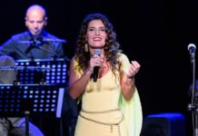 Συγκίνηση στο αφιέρωμα για τον Λευτέρη Παπαδόπουλο, με τη Μπέττυ Χαρλαύτη στο Θέατρο Ολύμπια…