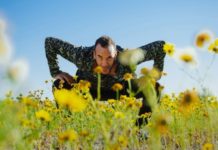 Ο Πάνος Μουζουράκης live στον Κήπο του Μεγάρου