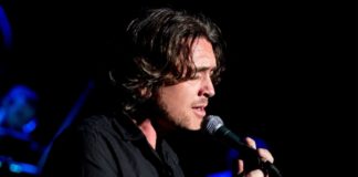 Ο Θοδωρής Κοτονιάς στο Stage 7 με τη Σοφία Μέρμηγκα