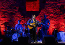 Μάγεψε η Madeleine Peyroux, στο Sani Festival