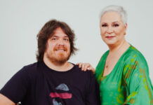 Μελίνα Κανά και Αλέξανδρος Κτιστάκης στο Κηποθέατρο Παπάγου, παρέα με τους Ρουμπαγιάτ